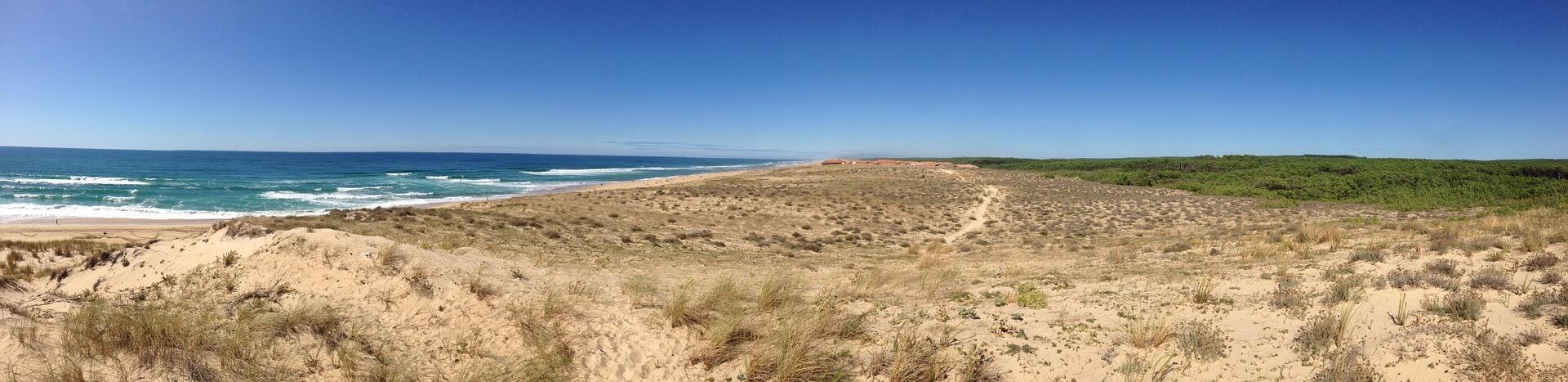 vue de la plage vers la mer-paysage de nouvelle aquitaine