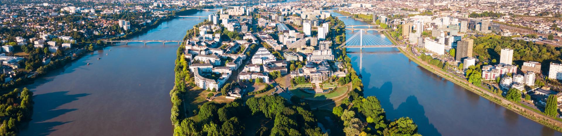 photo aerienne journee nantes