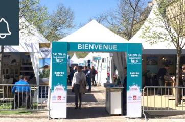 photo en journee salon du logement neuf de Bordeaux 